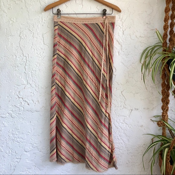 Only Hearts Dresses & Skirts - Only Hearts vintage laced skirt size small